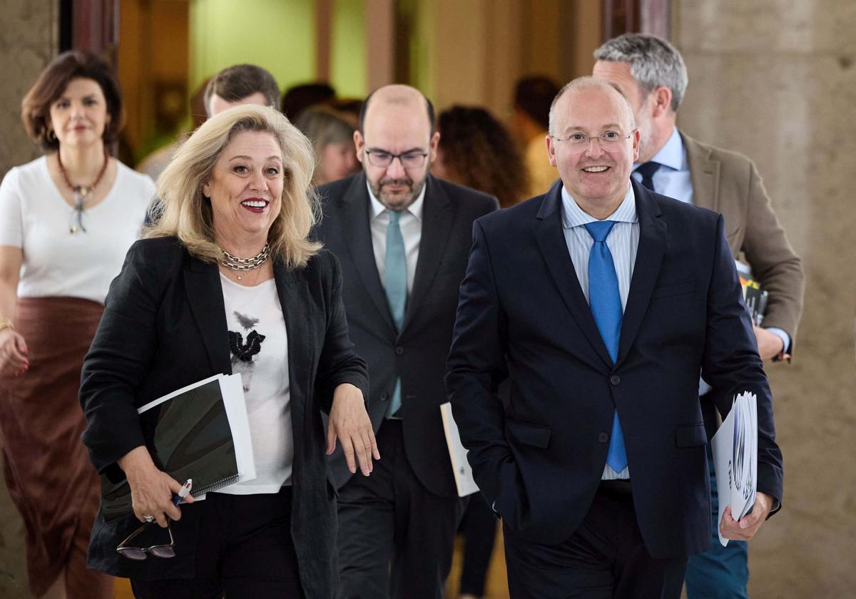 La diputada Macarena Montesinos y Miguel Tellado, portavoz del PP en el Congreso