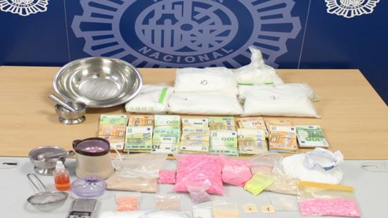 Diez detenidos en una operación contra tres laboratorios de drogas de diseño en Granada