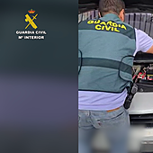 Incautados 32 kilos de hachís ocultos en un coche en el Puerto de Las Palmas