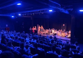 British School of Valencia celebra un musical solidario cuya recaudación se ha destinado a familias de la localidad vecina