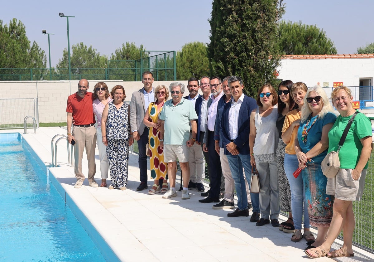 El vaso de la piscina ha recibido fondos del Plan Provincial de Cooperación de Obras y Servicios de la institución provincial