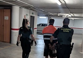 Entra a robar a una casa, le pillan y se tira desde la ventana para escapar: detenido un ladrón en Carlet