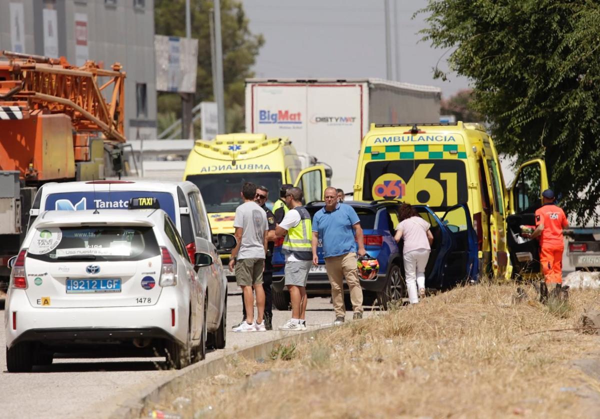 Servicios de emergencias en el lugar del accidente el pasado 20 de junio