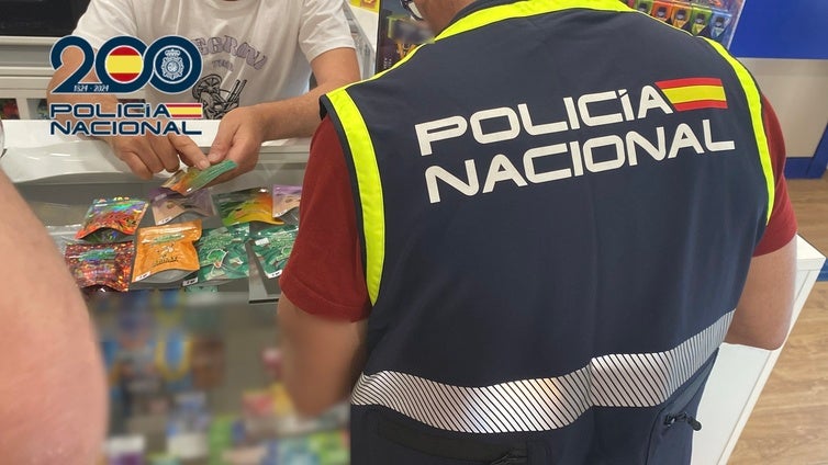 Cae una red nacional que vendía en estancos marihuana camuflada como CBD legal con siete veces la dosis permitida