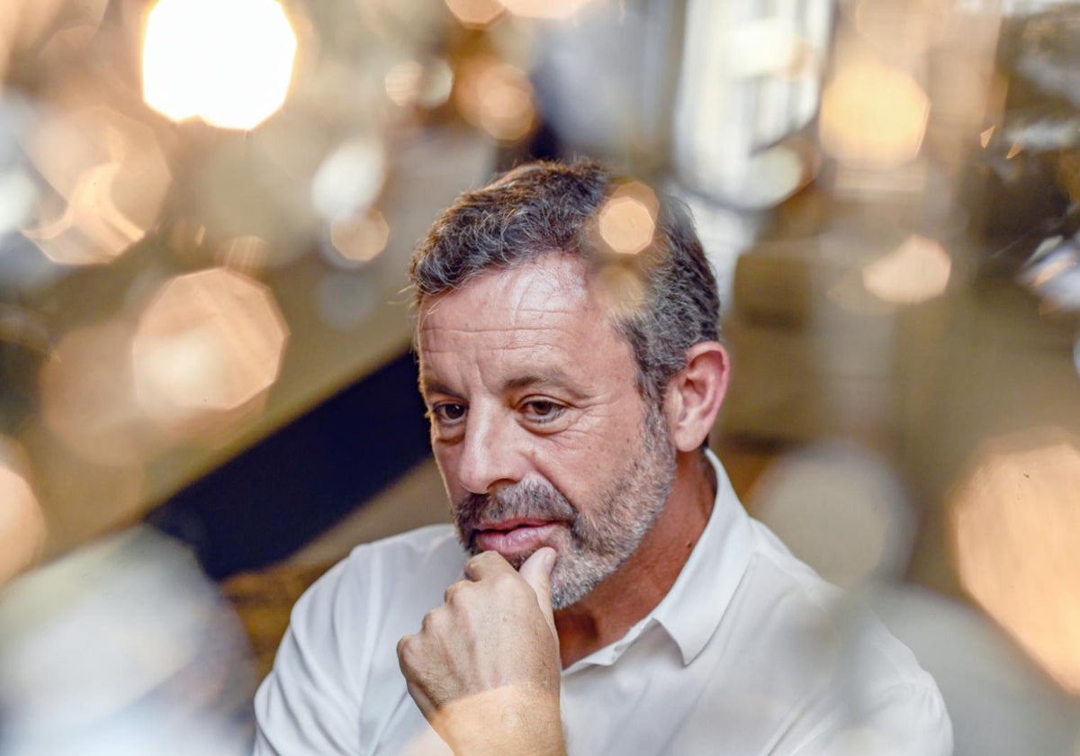 Sandro Rosell, fotografiado en su domicilio de Barcelona