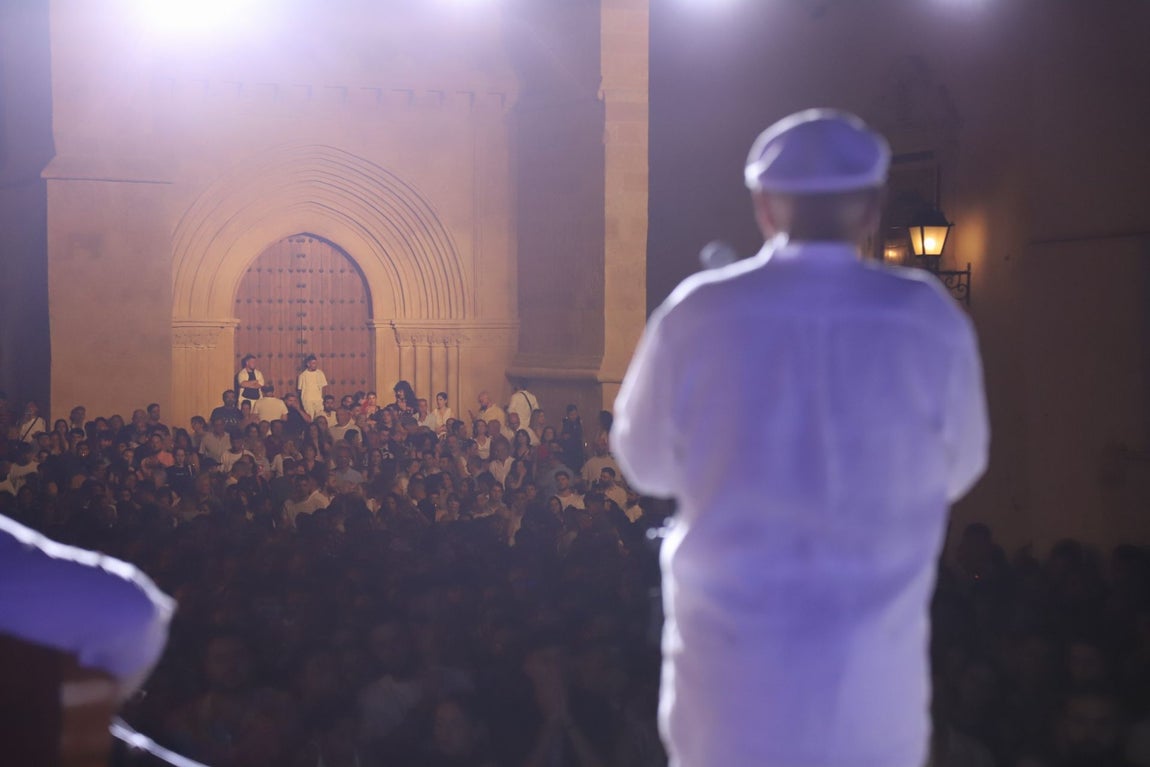El Pele y Chico Pérez deslumbran con su talento en la Noche Blanca del Flamenco en Córdoba, en imágenes