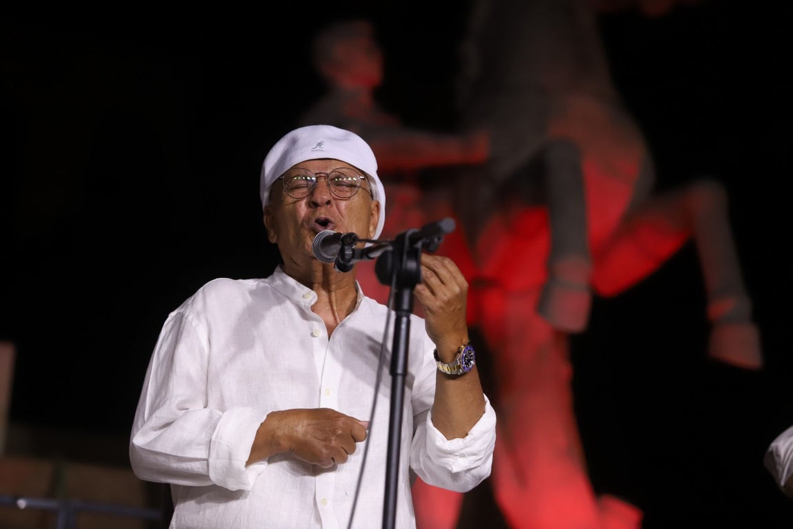 El Pele y Chico Pérez deslumbran con su talento en la Noche Blanca del Flamenco en Córdoba, en imágenes