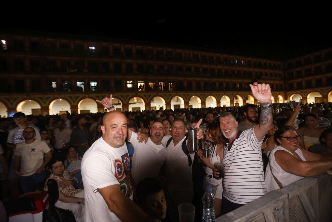 Raimundo Amador y Califato ¾ brillan en la Noche Blanca del Flamenco en Córdoba