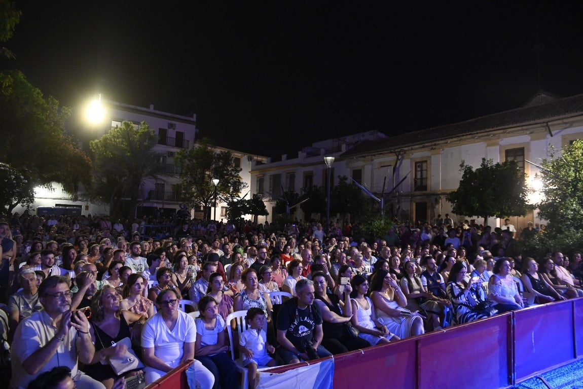 La pureza de Aurora Vargas y la fuerza de Rocío Luna y Rafa del Calli en La Noche Blanca del Flamenco de Córdoba, en imágenes