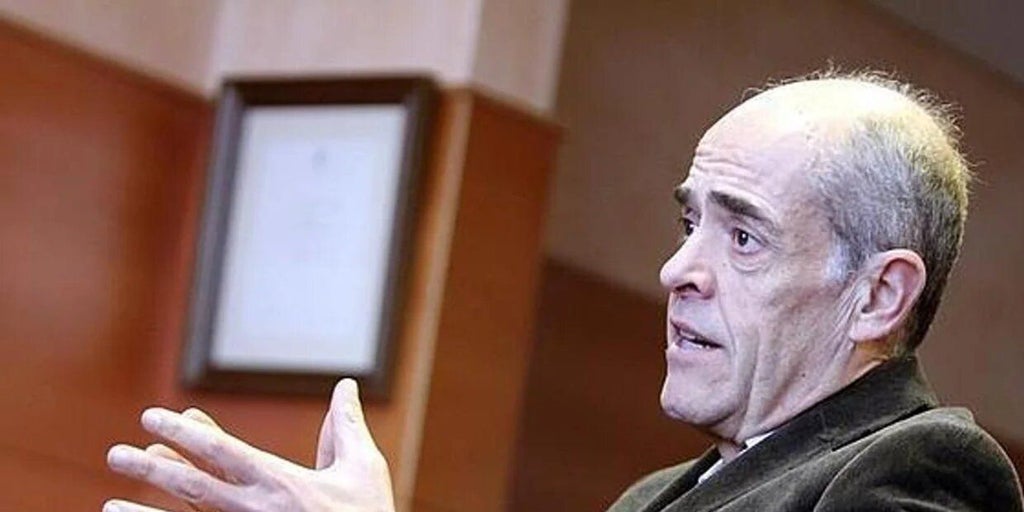 Carrobles deja la dirección de la Real Academia y se postula para presidir la Real Fundación de Toledo