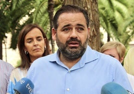 Núñez se pregunta «qué oculta» Page para no forzar las elecciones generales y acabar con la legislatura de Sánchez
