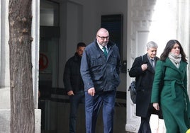 La defensa de Koldo García pide aplazar su declaración minutos antes de la hora prevista