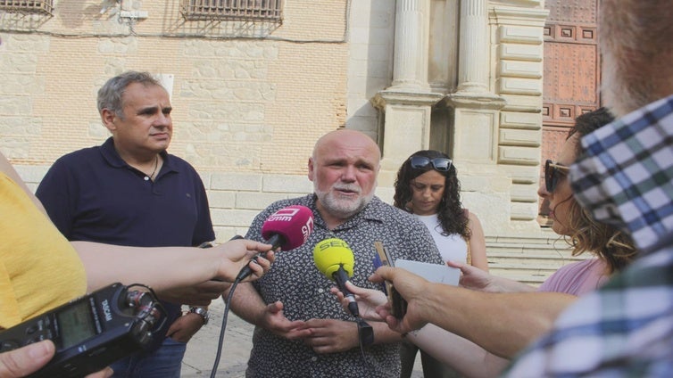 PSOE e IU piden a los concejales del PP que se 'mojen' y digan si quieren o no que se cuelgue la bandera LGTBI en Toledo