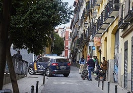 Los vecinos de Lavapiés estallan contra la inseguridad en sus calles: «Cada día tenemos más miedo»