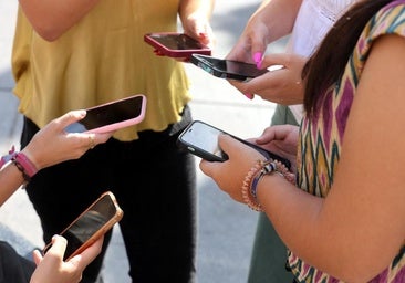 Detenido un joven en Lucena por ciberacoso sexual a menores a través del chat de un juego online