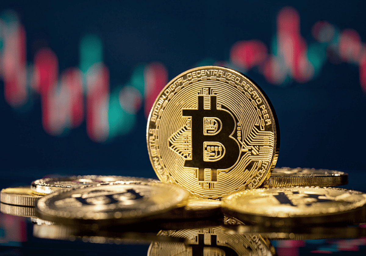 Criptomonedas en foto recurso