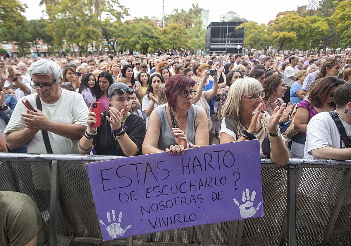 Concentración contra la violencia machista