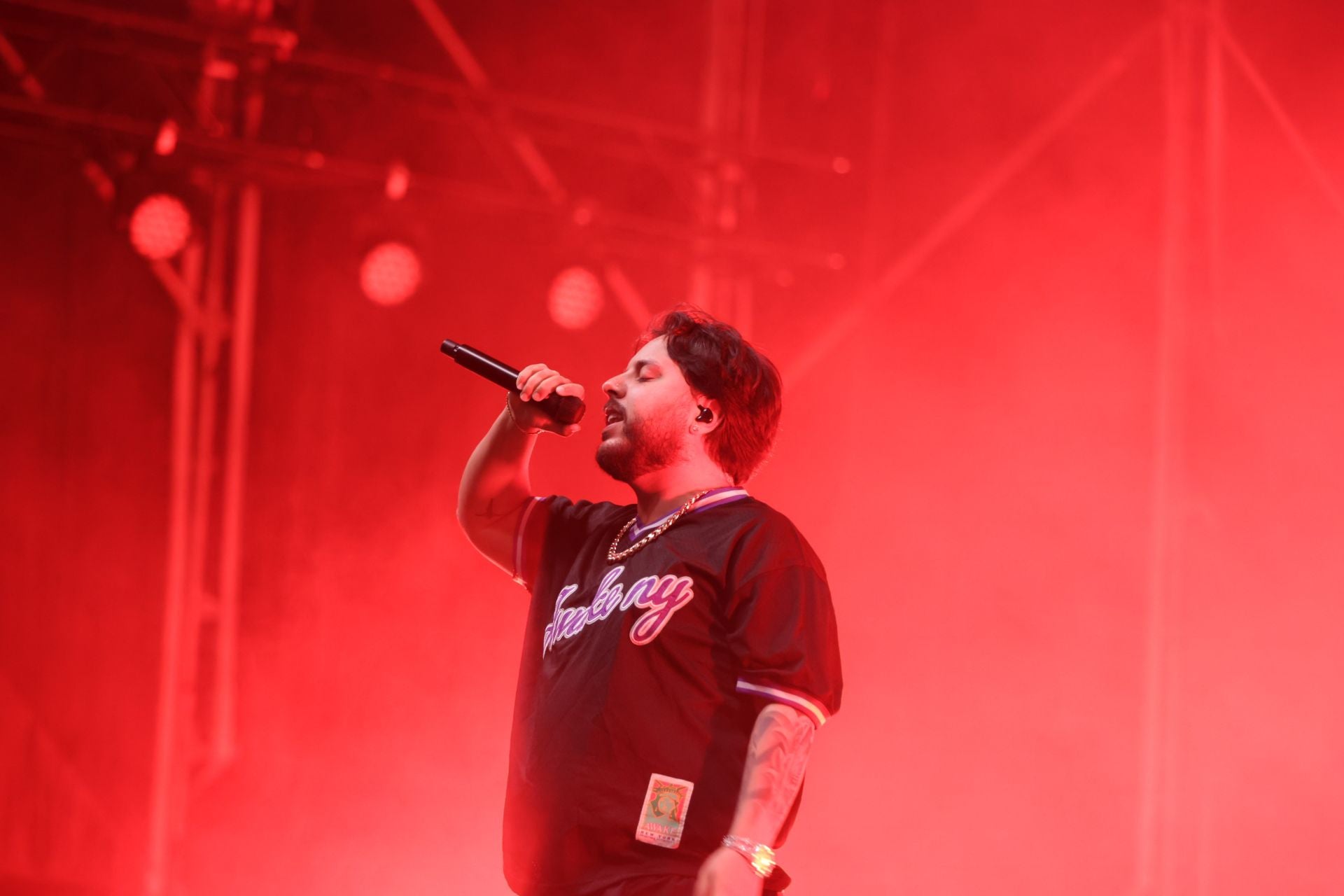 En imágenes, el intenso concierto de Cruz Cafuné en el Córdoba Live