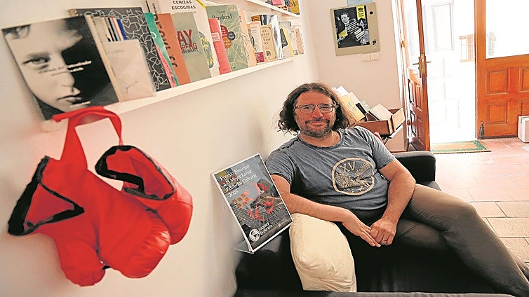 Carlos Rod:  «Desde el inicio quisimos ser una editorial que acompañara a los autores»