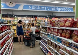 Almodóvar del Río da la bienvenida a su segunda tienda Óptima, abierta todo el año