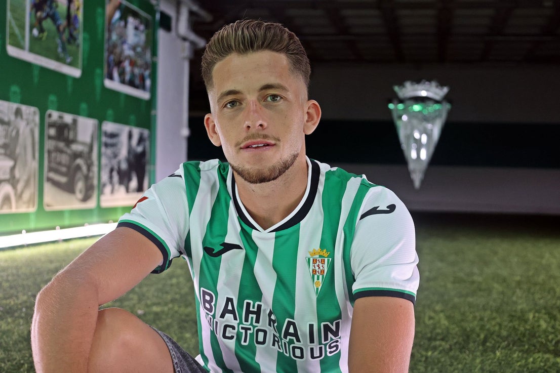 La nueva camiseta oficial del Córdoba CF para la temporada 2025-2026 ...
