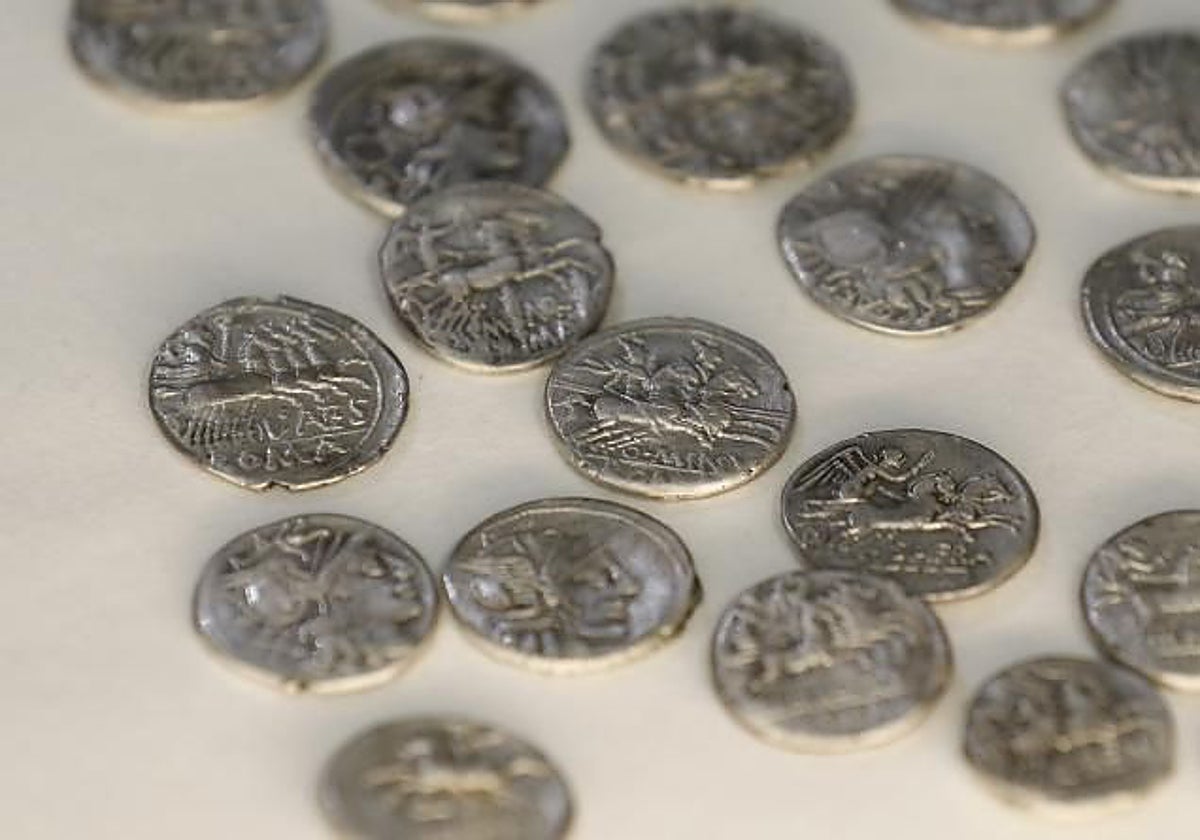 Monedas expuestas en el museo arqueológico de Córdoba