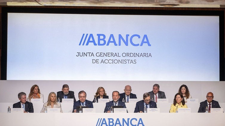 La junta de accionistas de Abanca aprueba la gestión y las cuentas de 2024