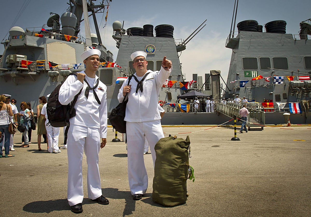 El general americano Robert Greenway pide trasladar las bases de Rota y Morón a Marruecos