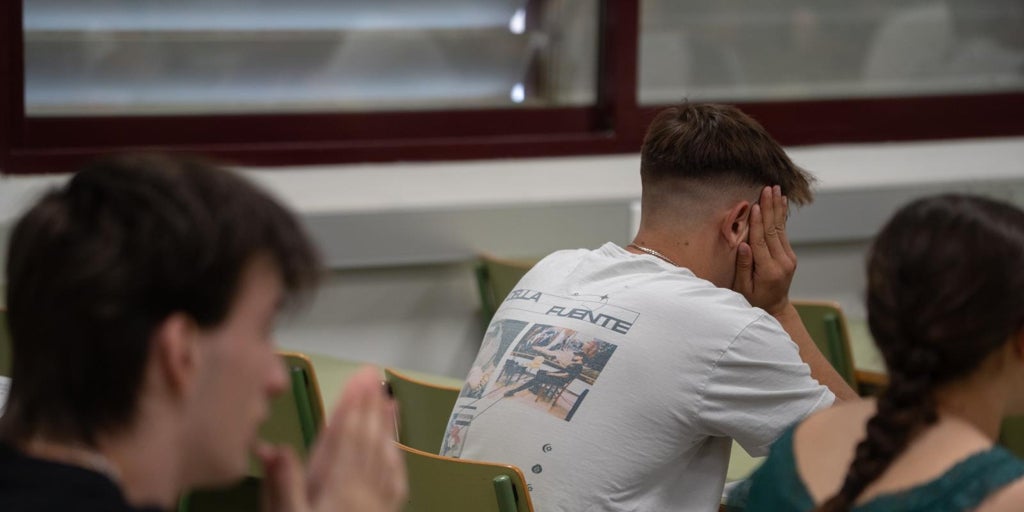 Las malas notas y los alumnos dana reactivan la convocatoria de julio de la selectividad valenciana