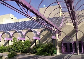 Un hombre sufre quemaduras graves tras intentar sofocar un incendio en su vivienda de Quismondo