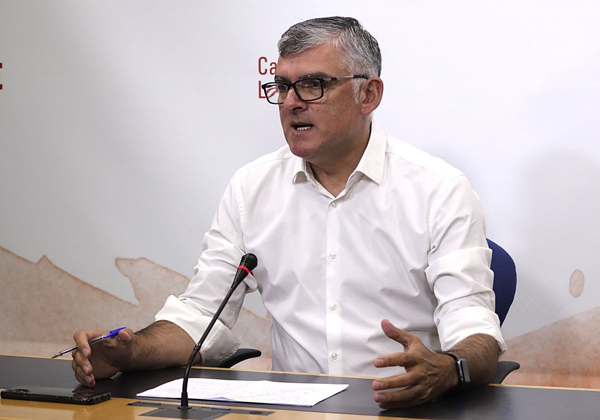 Ángel Tomás Godoy, diputado del PSOE
