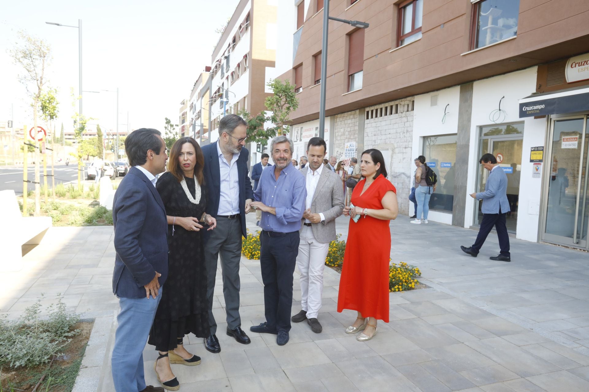 Así ha quedado la nueva Ronda de Marrubial tras las obras, en imágenes