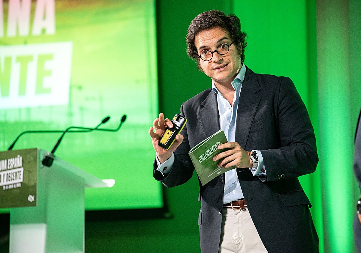 Vox cree que el PP «ya estaría viajando a Waterloo» si no necesitara los votos de Abascal