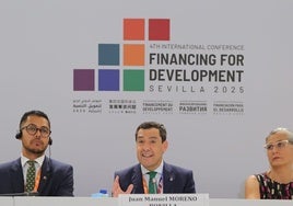 Juanma Moreno asegura que el problema ferroviario en Andalucía «ya es estructural» y la Junta cuantificará los daños