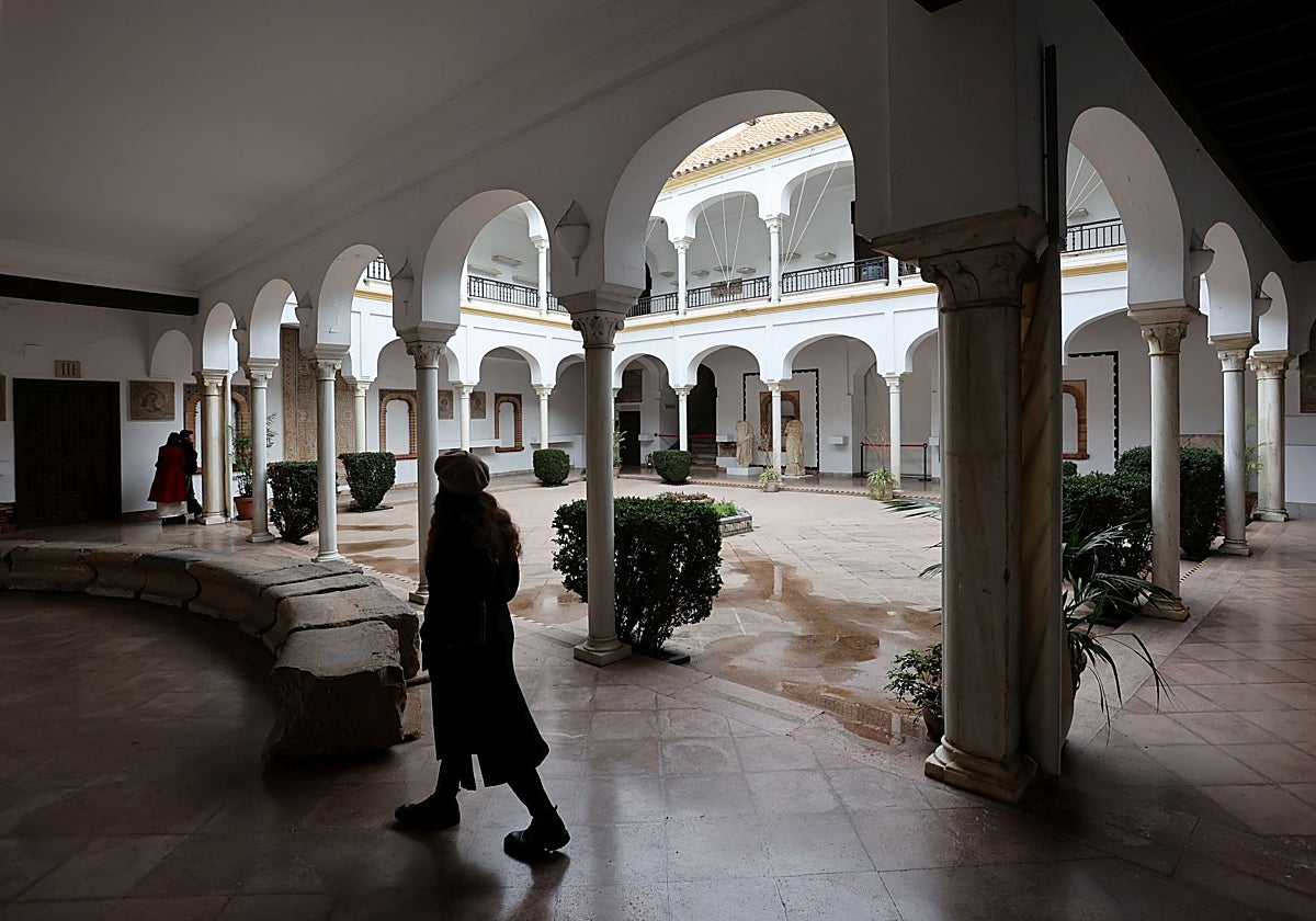 Uno de los patios de la sede antigua del Museo Arqueológico de Córdoba