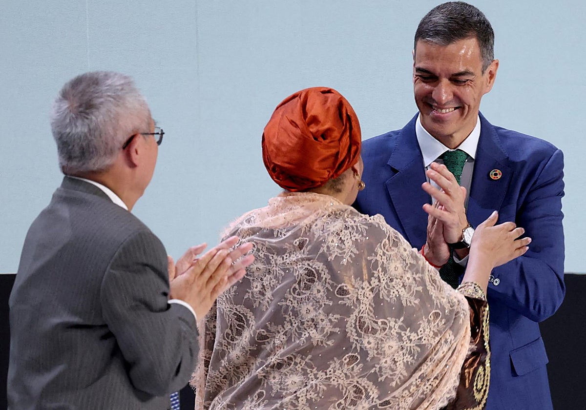 El presidente del Gobierno, Pedro Sánchez, este jueves en la clausura de la cumbre de la ONU en Sevilla