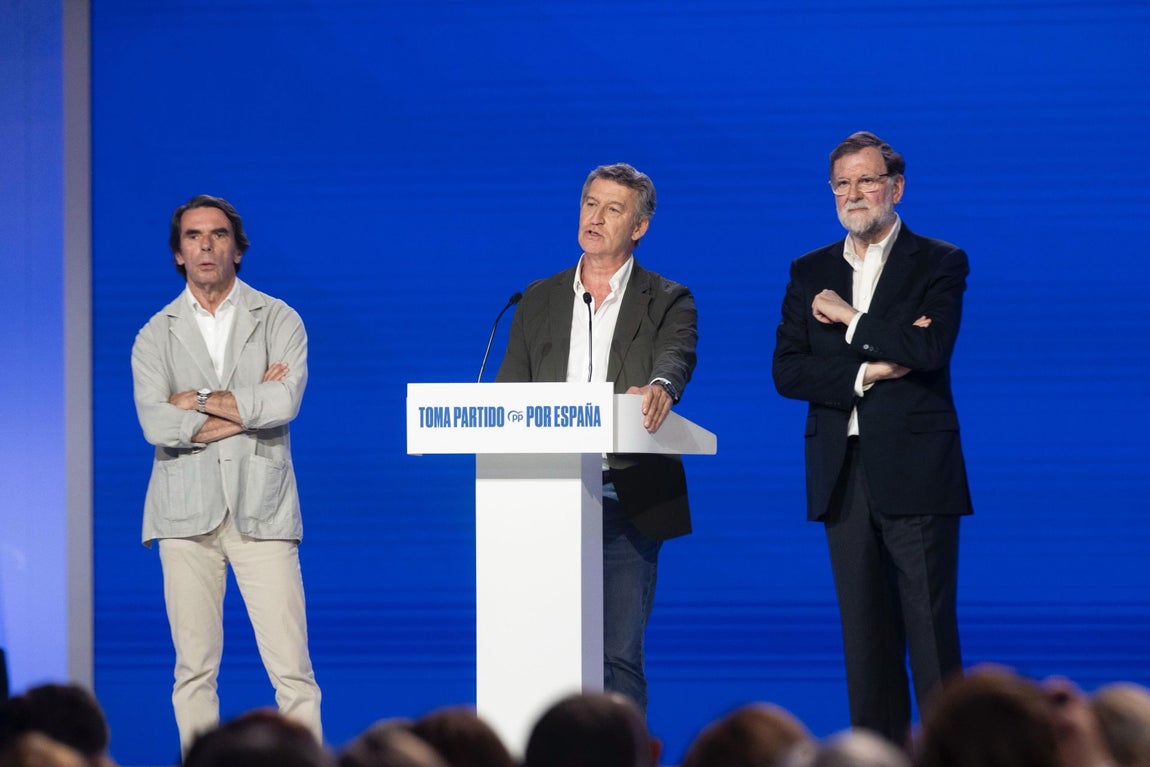 José María Aznar, Alberto Núñez Feijóo y Mariano Rajoy
