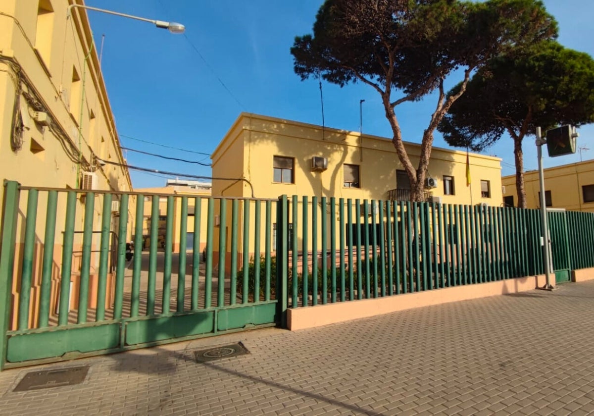 Cuartel de la Guardia Civil de Roquetas de Mar en una imgen de archivo