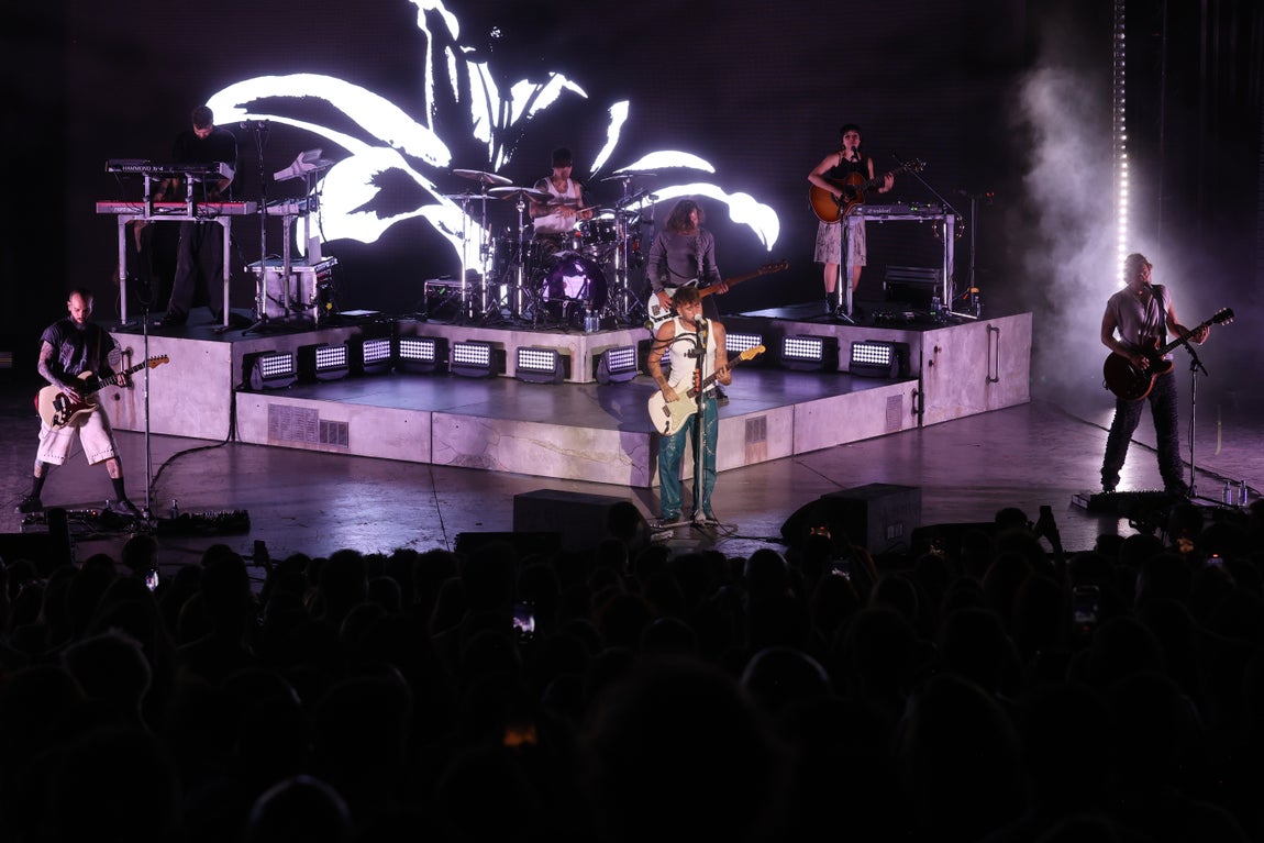 Dani Fernández pone bocabajo el Festival de la Guitarra de Córdoba, en imágenes