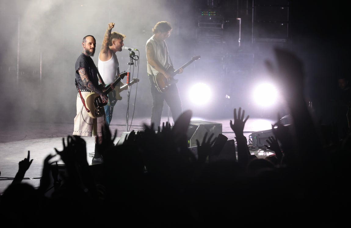 Dani Fernández pone bocabajo el Festival de la Guitarra de Córdoba, en imágenes