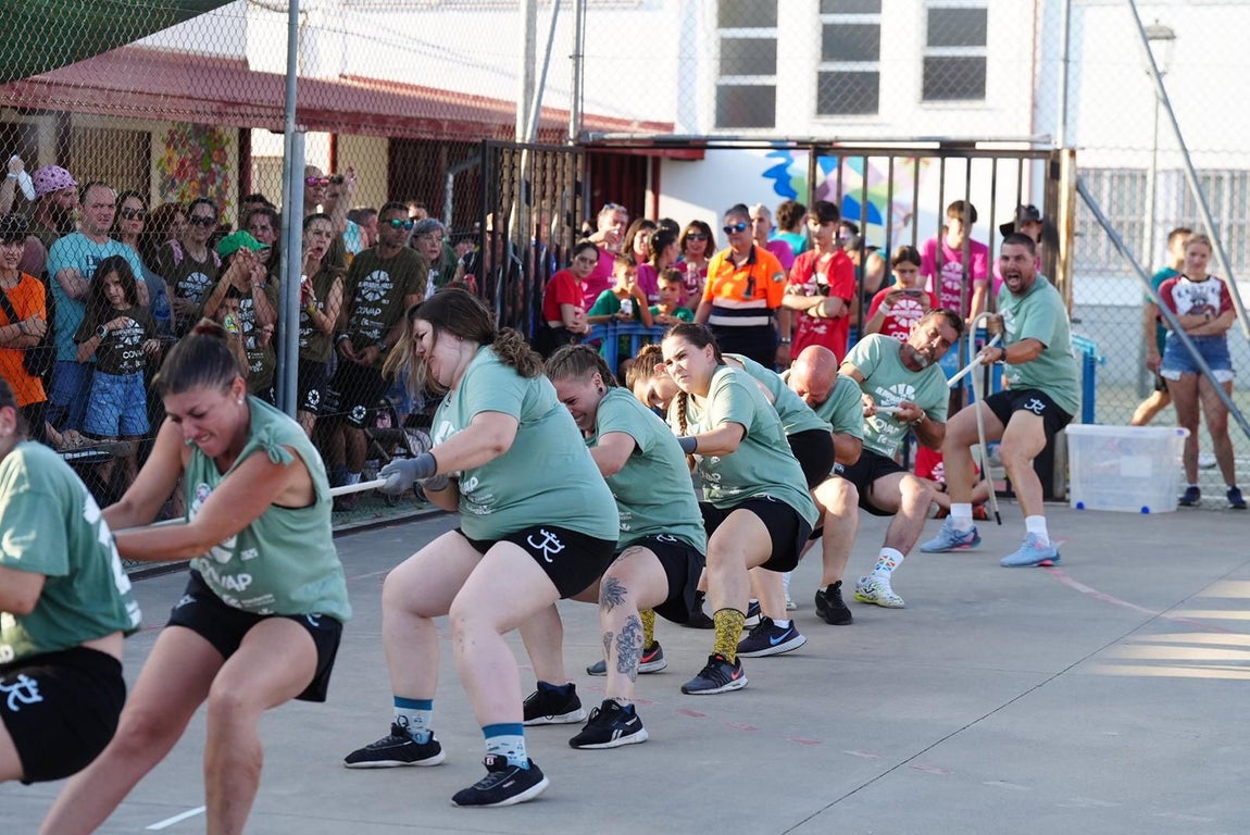 Las Olimpiadas Rurales reviven en Añora el juego más tradicional, en imágenes