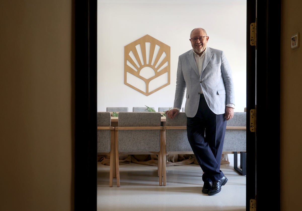 Manuel Torralbo en una estancia del Rectorado de la UCO en la entrevista con ABC