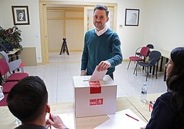 El socialista Diego Moreno denunciará ante Ferraz «claras irregularidades» en las primarias del PSOE de León que ganó Cendón