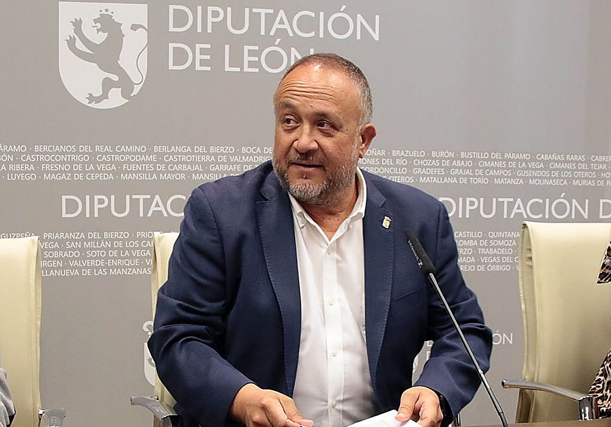 El presidente de la Diputación de León, Gerardo Álvarez Courel
