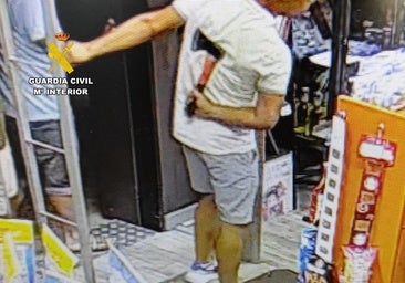 La Guardia Civil detiene a 12 personas y pone fin al pánico sembrado en Fraga por diversas riñas tumultuarias y reyertas con armas