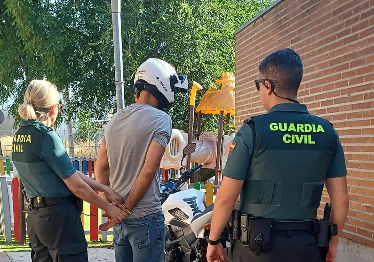 Uno de los detenidos en el marco de la 'Operación Repartiza'