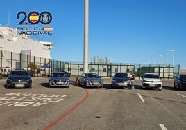 Cuatro detenidos en el puerto de Alicante por intentar llevarse a Argelia coches de alquiler robados