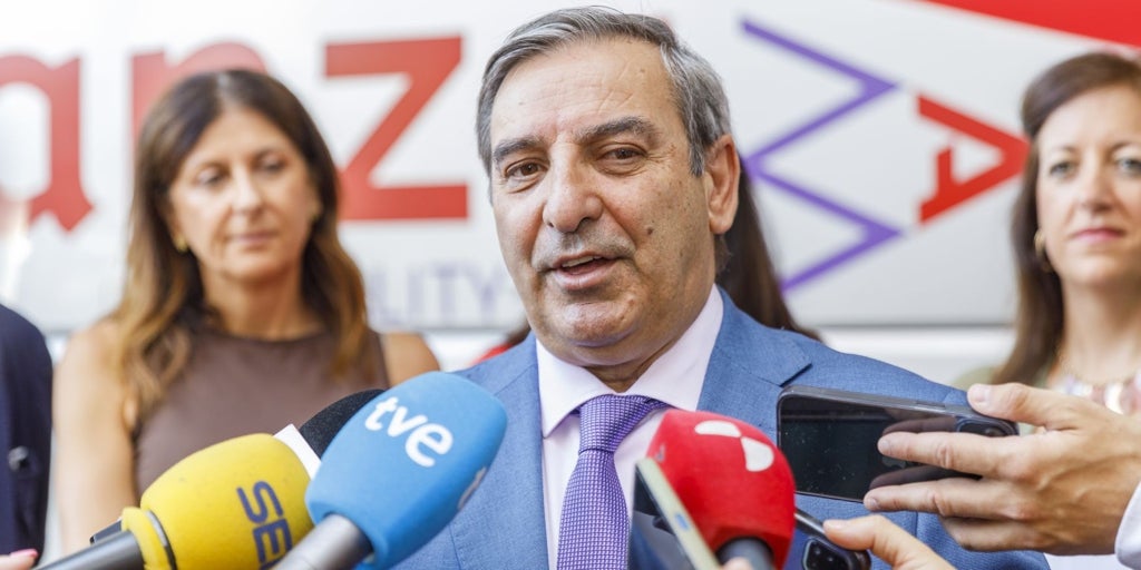 Junta y Comunidad de Madrid se reunirán «de inmediato» ante el aumento de precio del autobús en algunas zonas de Ávila