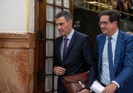 Los socios escenifican dureza pero indultan y mantienen a Sánchez