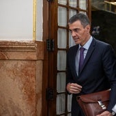 El presidente del Gobierno, Pedro Sánchez y el ministro de Transformación Digital, Oscar López